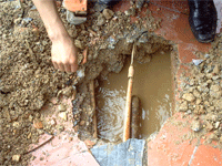 地下管道漏水探测仪探测现场